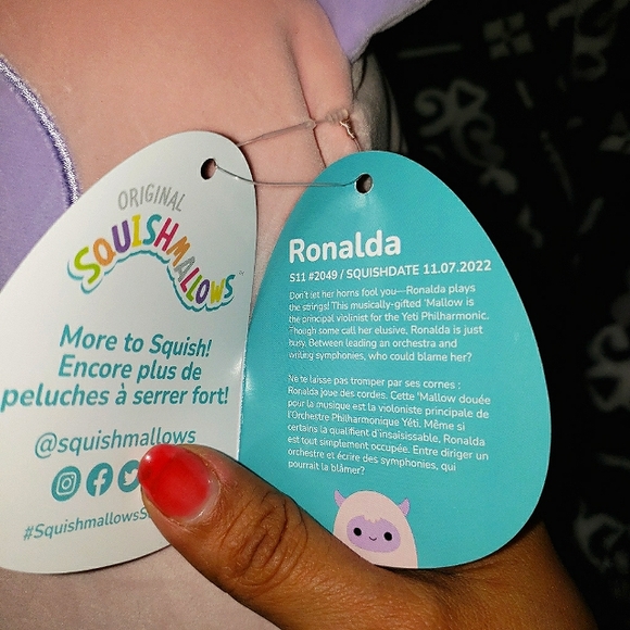 SquishmallowS 11" Ronalda The Yeti Kellytoy NWT 2023 hard To Find violinist - Picture 6 of 10
